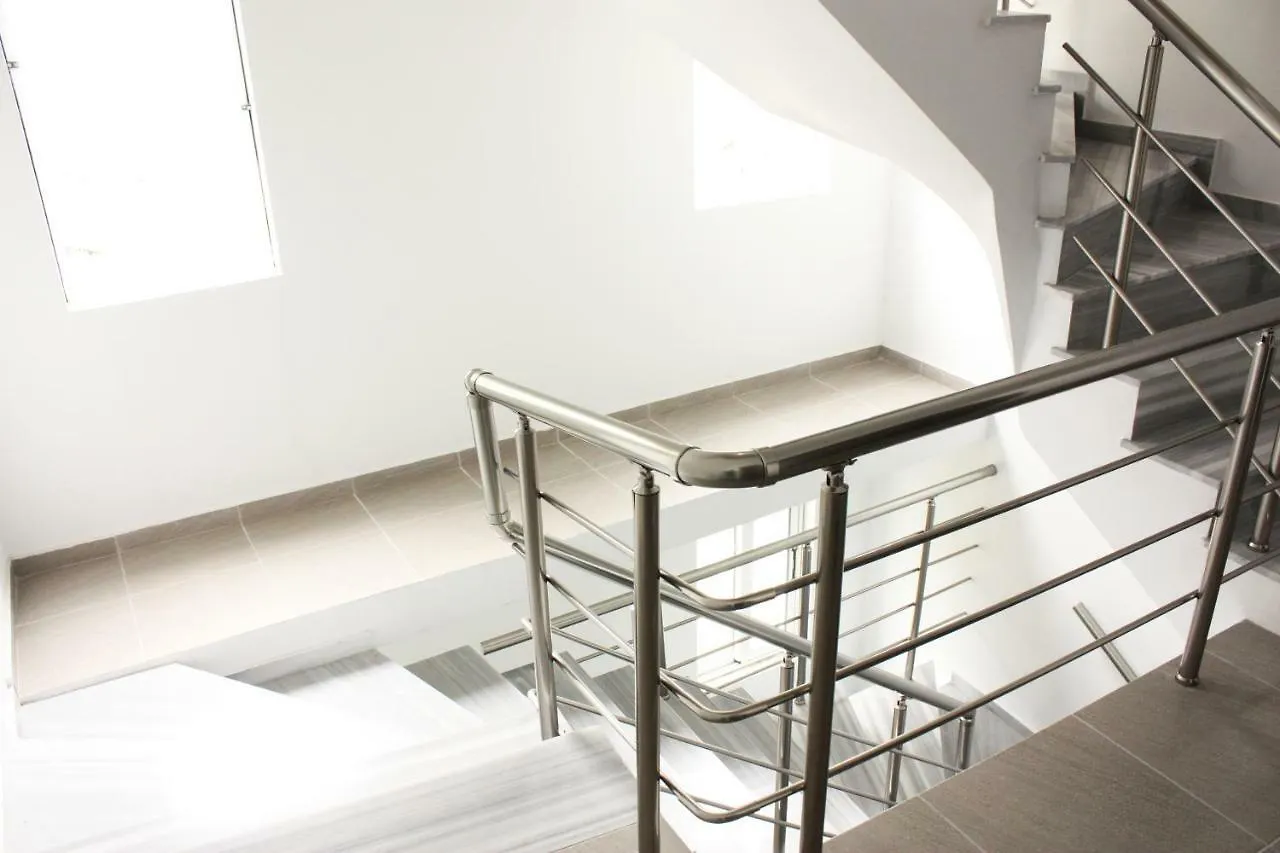 Alexandra'S Apartments Sarande 0*,