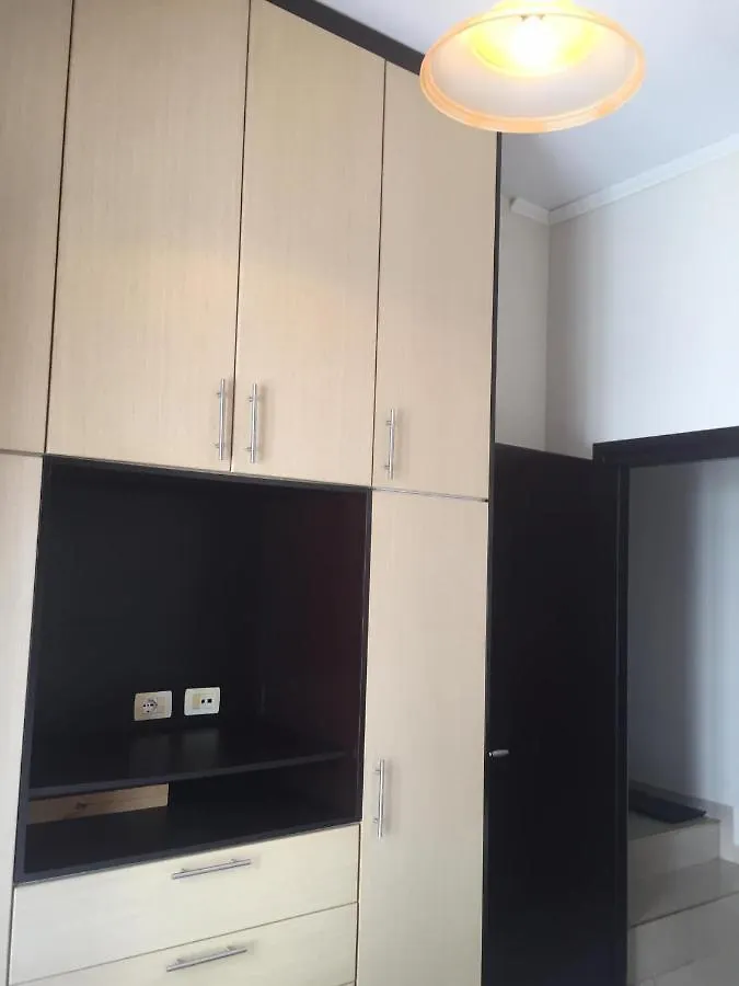 Alexandra'S Apartments Sarande Albania